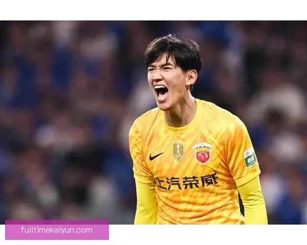 颜骏凌比赛影响力逐渐提升，成为球队稳定防线的重要支柱